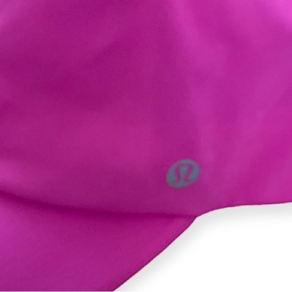 ❤️ Lululemon Fast and Free Hot Pink Hat NWOT